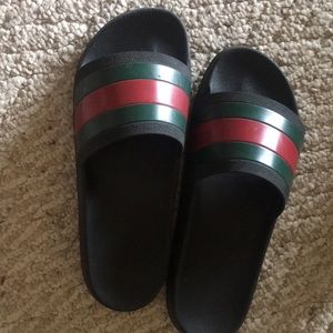 Gucci flip flops